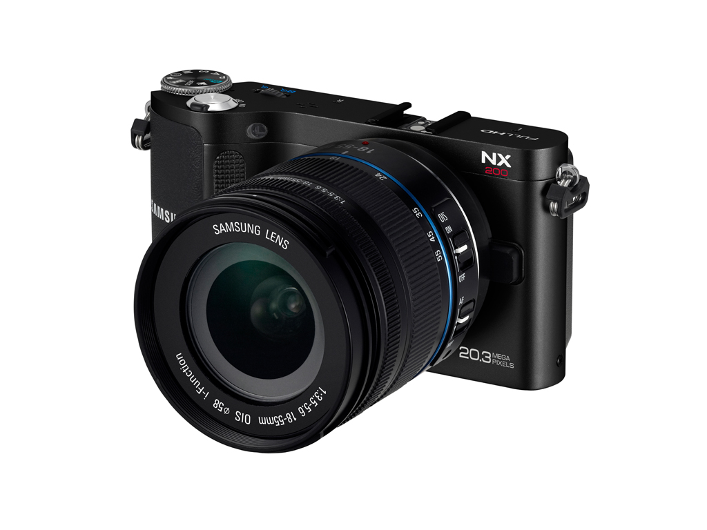 NX200 Digital Camera - Smart Panel and iFunction