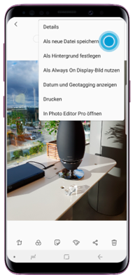 Um das Foto als neue Datei zu speichern, tippen sie auf „Mehr“ und „Als neue Datei speichern“