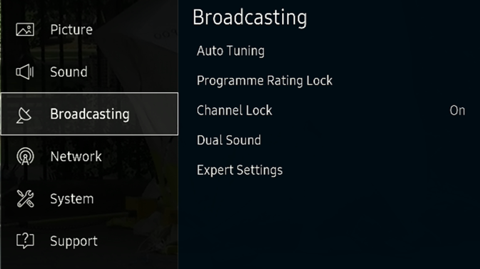 Smart TV How do I set my TV to receive digital broadcast? Samsung