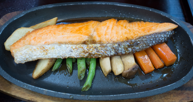 Salmon steak 5