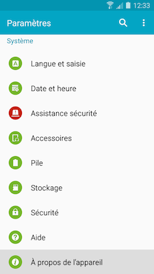 Faites défiler le menu et touchez À propos de l'appareil1 dans la rubrique Système
