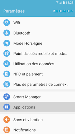 Comment désinstaller ou désactiver des applications présentes sur mon Samsung Galaxy S7?