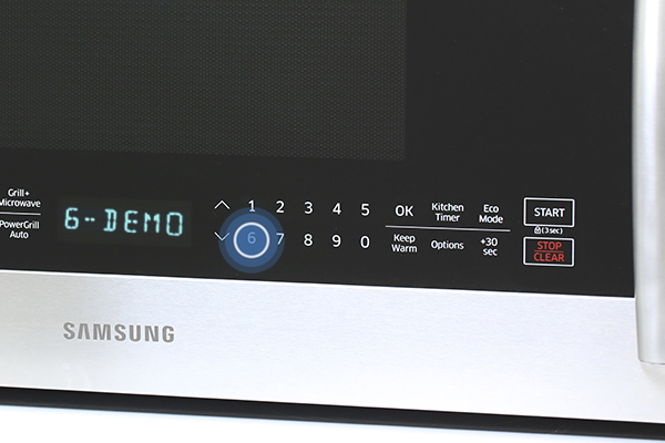 Four à micro-ondes Samsung ME21K7010DS: Mode démo
