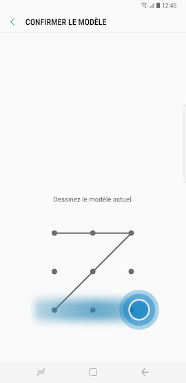 Si vous avez déjà choisi un type de verrouillage pour votre appareil autre que Glisser ou Aucun, il vous sera demandé d'entrer l'information de déverrouillage