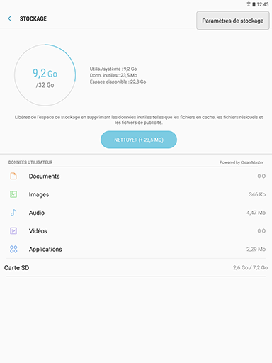 Galaxy Tab S3: Insérer une carte mémoire ou la retirer (SM-T820)