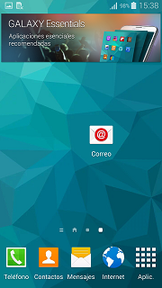 ¿Cómo agregar y quitar accesos directos de aplicaciones y widgets en mi Galaxy Alpha?