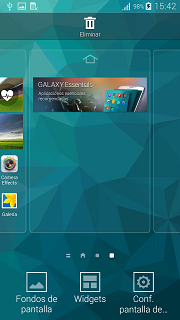 ¿Cómo agregar y quitar accesos directos de aplicaciones y widgets en mi Galaxy Alpha?