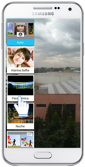 Galaxy E5 - ¿Cómo tomar una fotografía Panorámica?