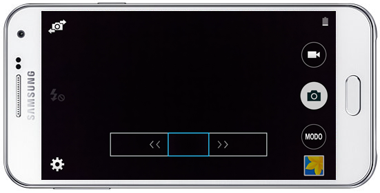 Galaxy E5 - ¿Cómo tomar una fotografía Panorámica?
