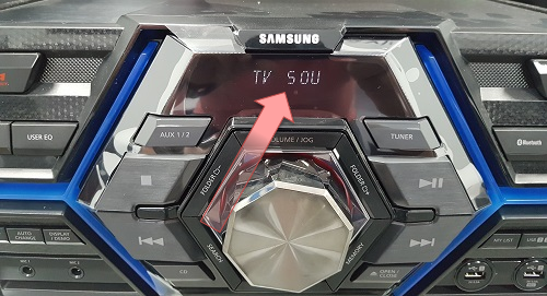¿Cómo habilitar la función TV SoundConnect?