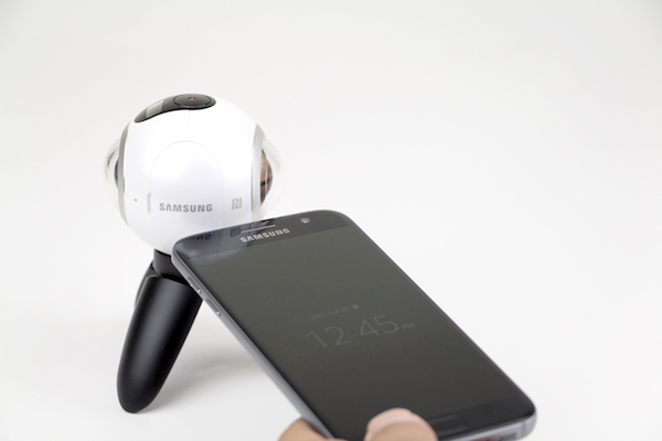 Cámara Gear 360 - ¿Cómo emparejar un dispositivo móvil al Gear 360 usando etiquetas NFC?