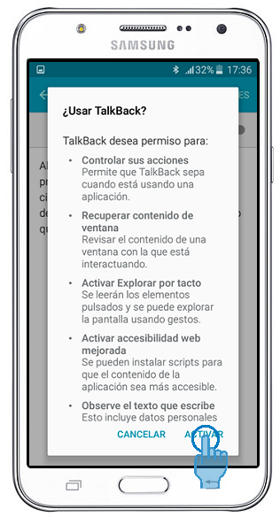 Galaxy J7 - ¿Cómo se activa la función de TalkBackel en celular?
