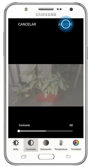 Galaxy J7 - ¿Cómo ajustar el contraste de una imagen?