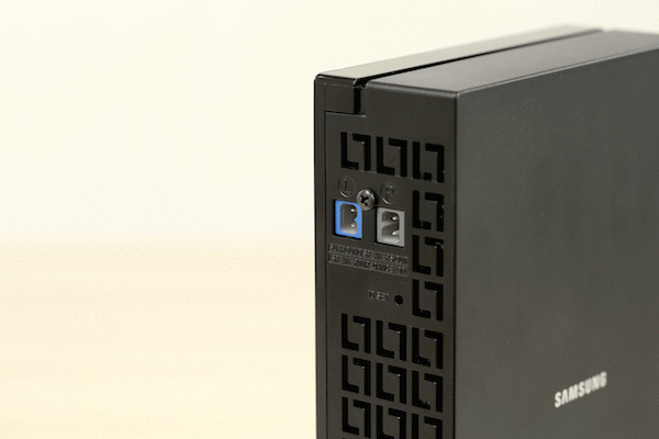 Kit Parlantes SWA-8000S - Conexión de los altavoces envolventes