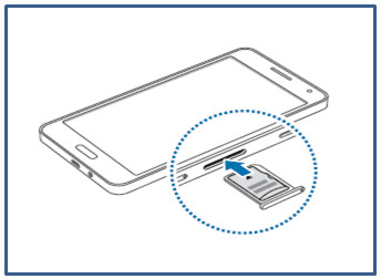 Samsung Galaxy A3/A5/A7, Speicherkarte einsetzen, Schritt 4, Speicherkarten-Fach in Gehäuse einlegen