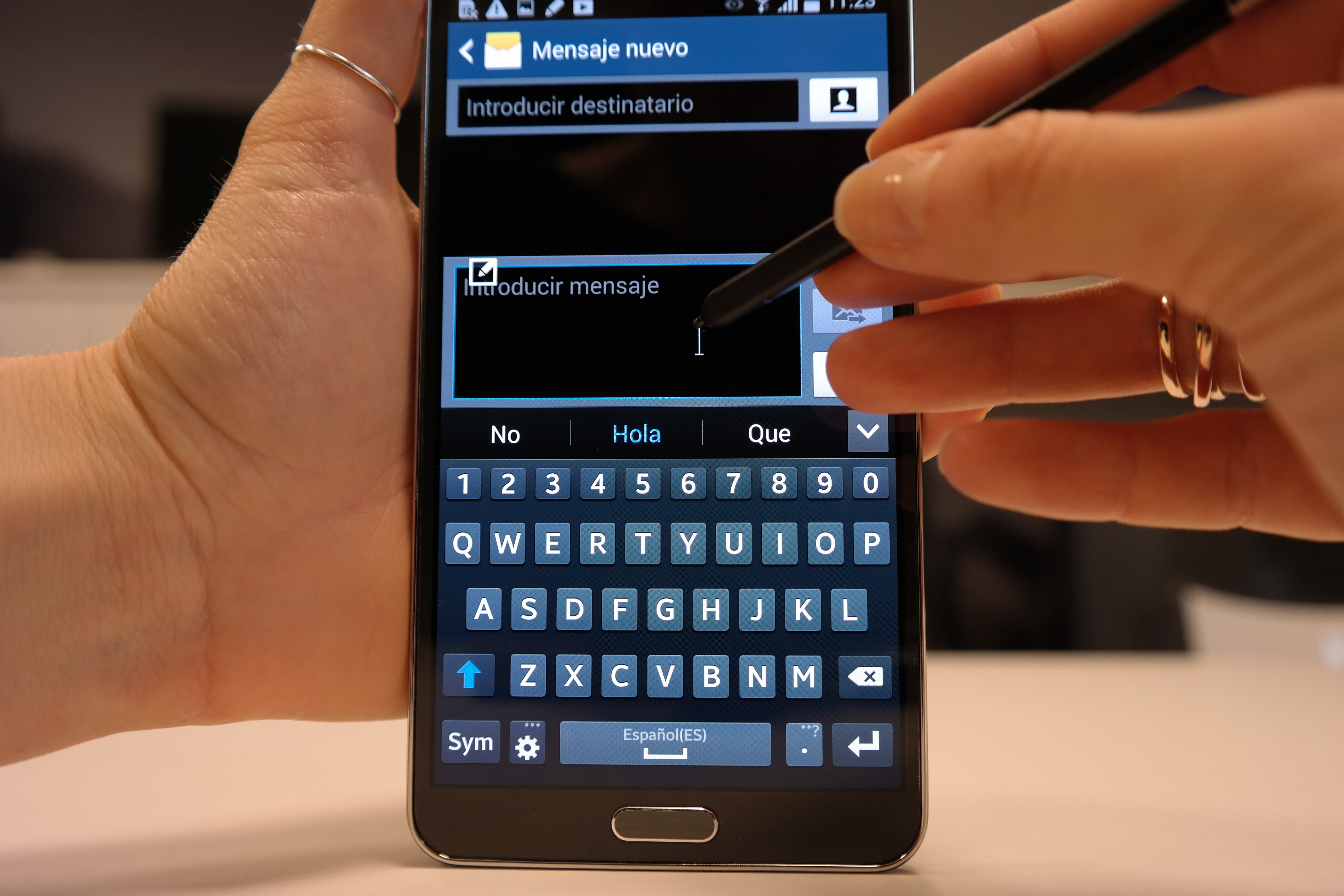 Galaxy Note3: ¿Cómo escribir un SMS con el S Pen?