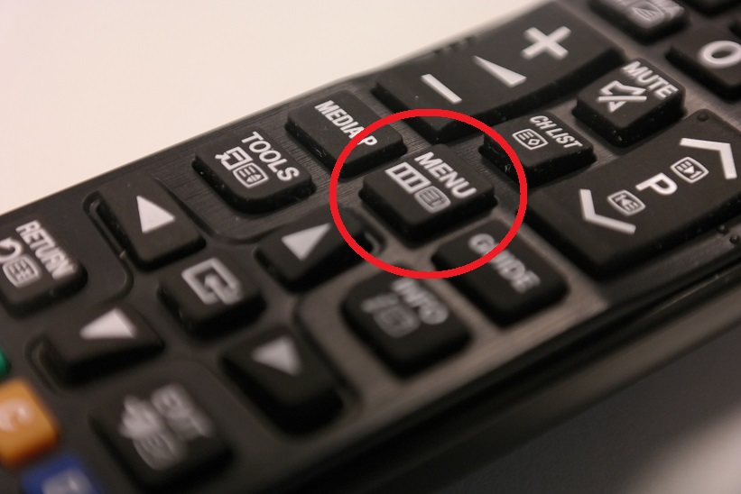 (TV Serie F) ¿Cómo cambio el PIN de mi televisor?