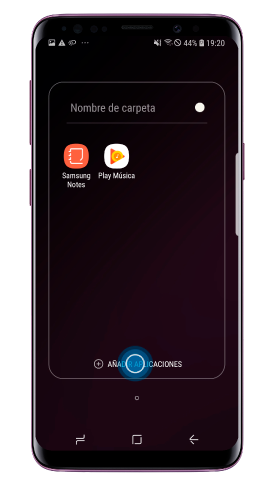 Para añadir más apps a la misma carpeta, pulsa “Añadir Aplicaciones” en la carpeta