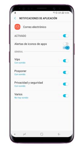 Asegúrate de que el interruptor “Alertas de iconos de apps” está activado