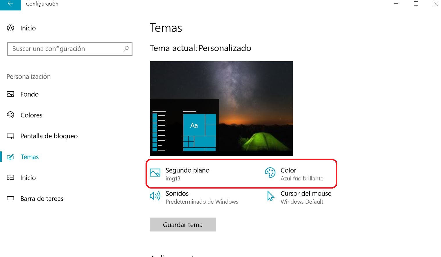 En los ajustes de Temas, cambia a un color oscuro en las pestañas Segundo plano y Color
