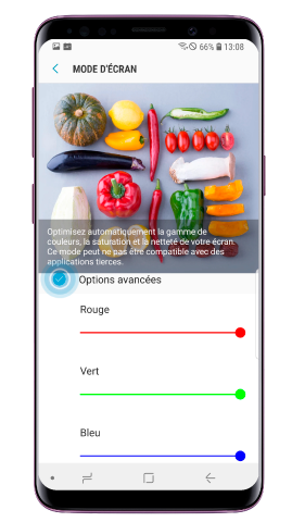 Utilisez les options avancées pour régler chaque valeur des couleurs Rouge, Vert et Bleu pour une balance des couleurs en plein écran afin de personnaliser la gamme des couleurs, la saturation et la netteté de l'affichage