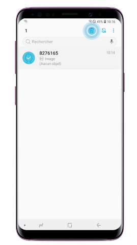 Appuyez sur le numéro ou le contact