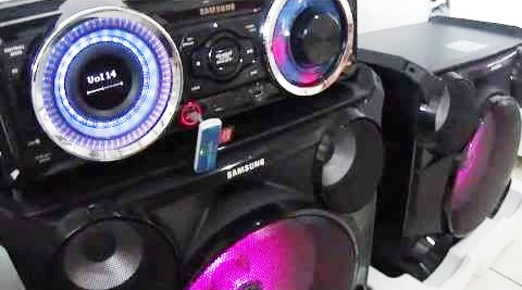 Why Samsung Sound system shows PROTECT on the main display ?