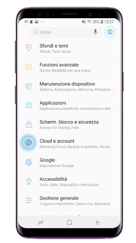 Nelle schermata Applicazioni, clicca “Impostazioni” e “Cloud e account”