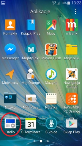 Aby uruchomić pożądaną opcję, należy uruchomić aplikację „Radio”