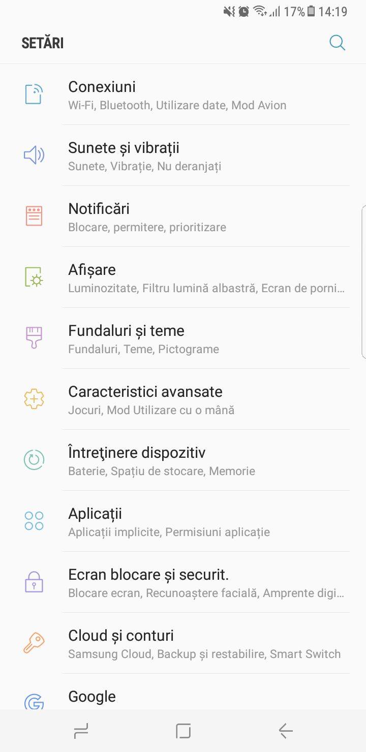 Accesaţi Setări