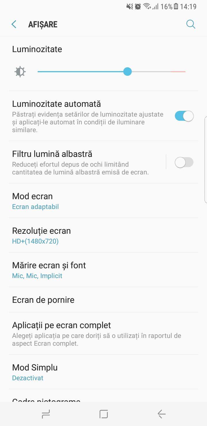 Selectaţi Afişare