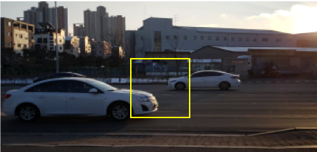 Kada se drugi predmet kreće pored subjekta u oblasti za detekciju kretanja