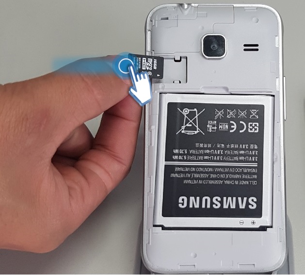 Organizar Stratford on Avon tsunami Galaxy J1 Mini - ¿Cómo se instala la tarjeta de memoria? | Samsung CO